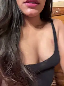 Snapshot of SecretDarkRoomXO chatting on April 23, 7:38 pm SecretDarkRoomXO online show from April 23, 7:38 pm