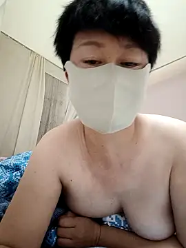 Snapshot of mmyun6 chatting on June 2, 9:17 pm mmyun6 online show from June 2, 9:17 pm