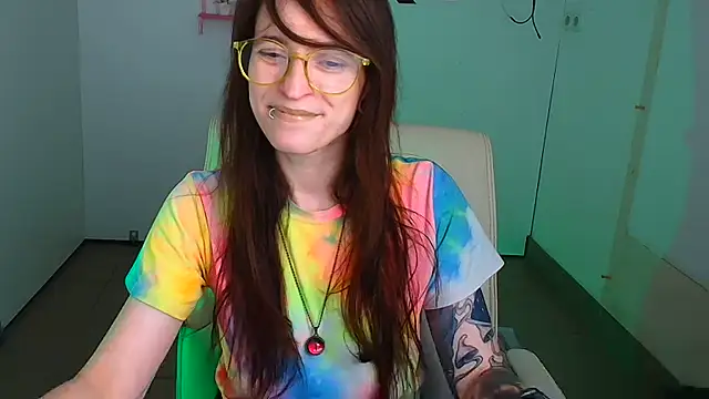 Snapshot of Luna_Tantra chatting on July 2, 2:01 pm Luna Tantra online show from July 2, 2:01 pm