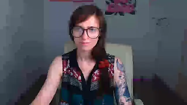 Snapshot of Luna_Tantra chatting on July 3, 2:01 pm Luna Tantra online show from July 3, 2:01 pm