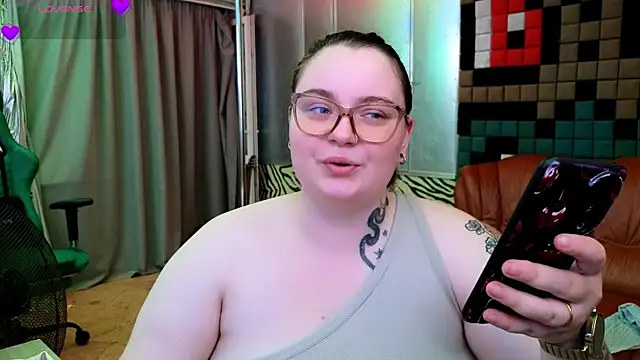 Snapshot of CatherineClaire chatting on July 24, 4:16 pm CatherineClaire online show from July 24, 4:16 pm