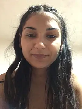 Snapshot of amira1348 chatting on June 12, 8:13 am amira1348 online show from June 12, 8:13 am