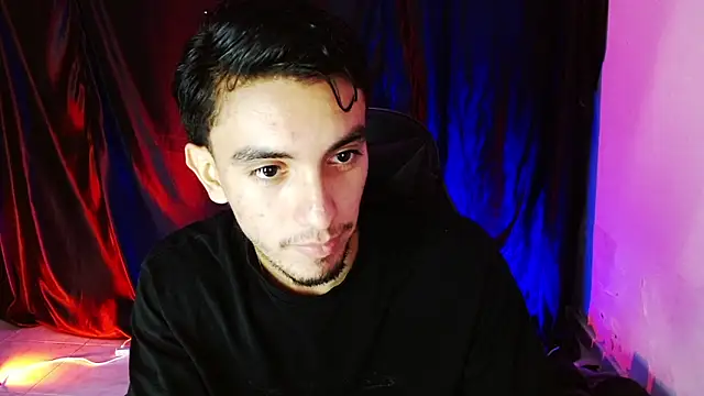 Snapshot of dante_18cm_ chatting on June 11, 12:54 am dante 18cm online show from June 11, 12:54 am