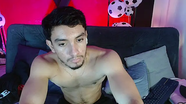 Snapshot of dante_18cm_ chatting on July 23, 1:58 am dante 18cm online show from July 23, 1:58 am