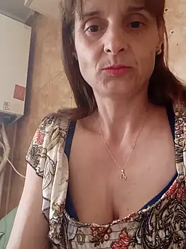 Snapshot of LissaBelaa chatting on May 21, 11:28 am LissaBelaa online show from May 21, 11:28 am