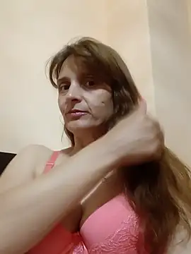 Snapshot of LissaBelaa chatting on June 4, 7:53 pm LissaBelaa online show from June 4, 7:53 pm