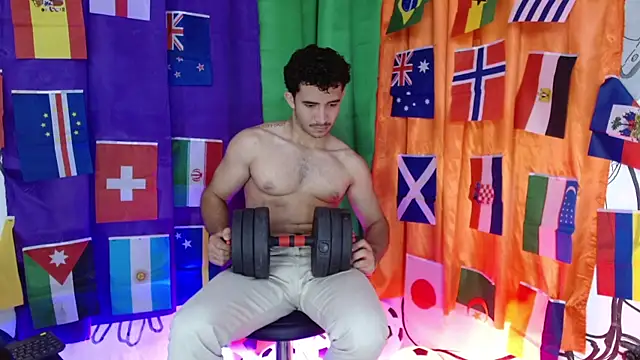 Snapshot of caius_bigcock1 chatting on July 19, 12:31 pm caius bigcock1 online show from July 19, 12:31 pm