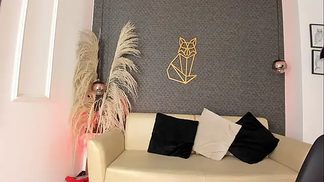 Snapshot of Nina_voss chatting on June 14, 2:24 am Nina voss online show from June 14, 2:24 am