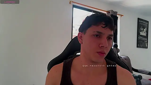 Snapshot of Maxx_valiant chatting on June 30, 4:19 pm Maxx valiant online show from June 30, 4:19 pm