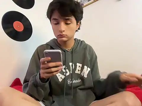 jexian online show from April 30, 4:57 pm