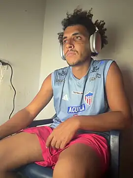 Snapshot of maicktentacionxxx chatting on June 7, 6:00 pm maicktentacionxxx online show from June 7, 6:00 pm