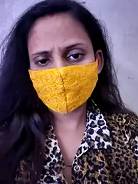 Snapshot of Cutie_Neetu chatting on May 8, 5:40 pm Cutie Neetu online show from May 8, 5:40 pm