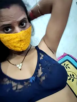 Snapshot of Cutie_Neetu chatting on June 5, 9:15 am Cutie Neetu online show from June 5, 9:15 am