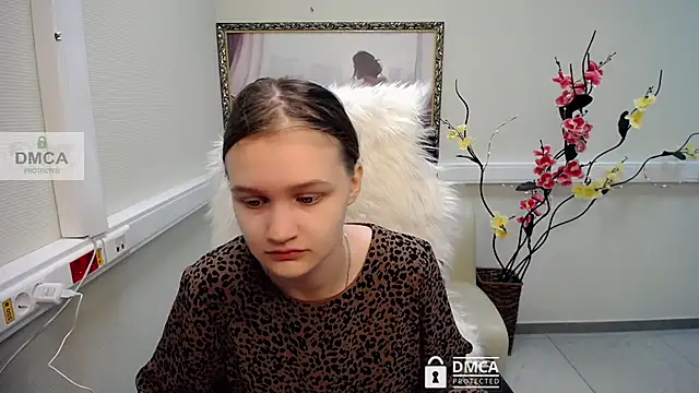Snapshot of _donnaSia_ chatting on June 28, 6:19 am donnaSia online show from June 28, 6:19 am