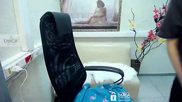Snapshot of _donnaSia_ chatting on July 31, 5:29 am donnaSia online show from July 31, 5:29 am