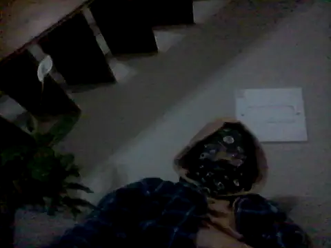 Snapshot of LunjeSA chatting on June 3, 8:03 pm LunjeSA online show from June 3, 8:03 pm