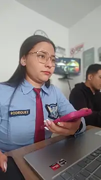 Snapshot of Queen_linda1 chatting on July 15, 7:08 pm Queen linda1 online show from July 15, 7:08 pm