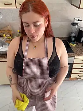 Snapshot of lumazzy chatting on May 13, 3:31 pm lumazzy online show from May 13, 3:31 pm
