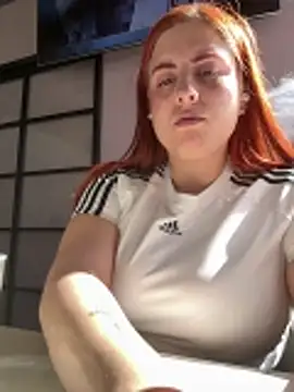 Snapshot of lumazzy chatting on May 19, 3:51 pm lumazzy online show from May 19, 3:51 pm