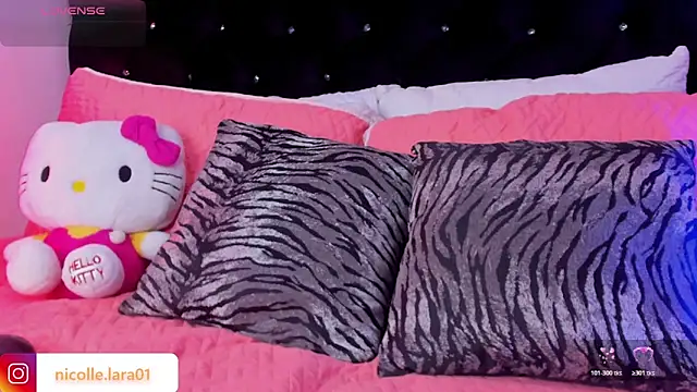 Kitty rose01 online show from May 15, 5:25 am