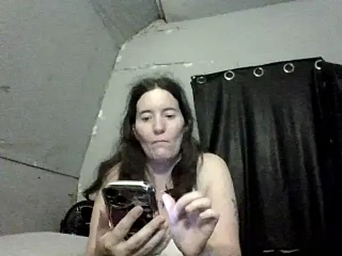 Mini83 online show from June 11, 9:02 pm