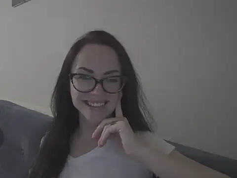 Snapshot of CallMeSugar chatting on May 4, 6:48 pm CallMeSugar online show from May 4, 6:48 pm