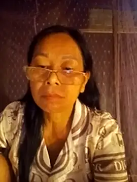 Ari-Na9 online show from July 5, 7:32 pm