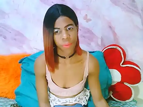 Snapshot of EbonySweetPeach chatting on May 20, 5:57 am EbonySweetPeach online show from May 20, 5:57 am