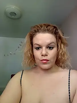 Snapshot of Maryquenn chatting on May 24, 10:09 am Maryquenn online show from May 24, 10:09 am