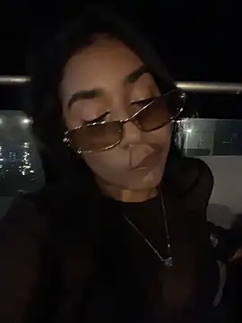SaryJonex online show from May 15, 11:45 pm