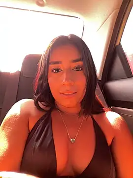 Snapshot of SaryJonex chatting on July 7, 1:59 pm SaryJonex online show from July 7, 1:59 pm