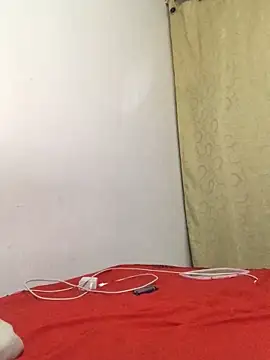 Snapshot of lolacute69_ chatting on April 27, 4:43 am lolacute69 online show from April 27, 4:43 am