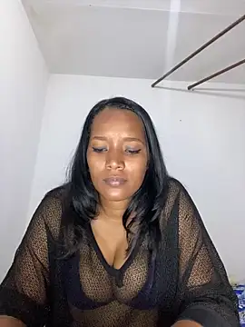 Snapshot of Stefany_03_ chatting on May 15, 9:22 pm Stefany 03 online show from May 15, 9:22 pm