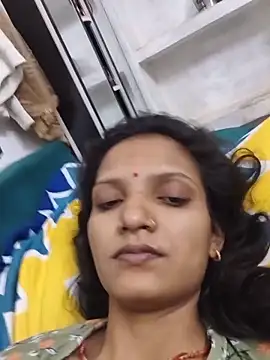 Snapshot of SS_sanjna chatting on May 31, 3:52 pm SS sanjna online show from May 31, 3:52 pm