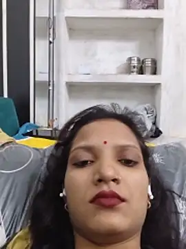 Snapshot of SS_sanjna chatting on June 11, 2:33 am SS sanjna online show from June 11, 2:33 am
