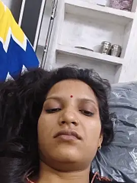 Snapshot of SS_sanjna chatting on June 14, 8:00 pm SS sanjna online show from June 14, 8:00 pm