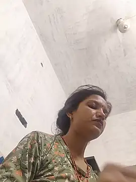 Snapshot of SS_sanjna chatting on June 21, 8:50 am SS sanjna online show from June 21, 8:50 am