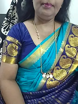 Snapshot of Nayana_456 chatting on July 17, 12:23 pm Nayana 456 online show from July 17, 12:23 pm