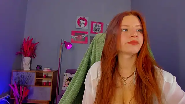 Snapshot of Sweet_Lottie chatting on June 5, 9:04 am Sweet Lottie online show from June 5, 9:04 am