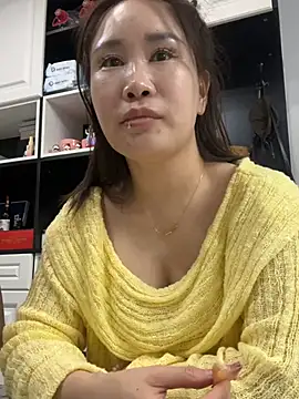 xiaoyan-888 online show from April 23, 3:03 pm