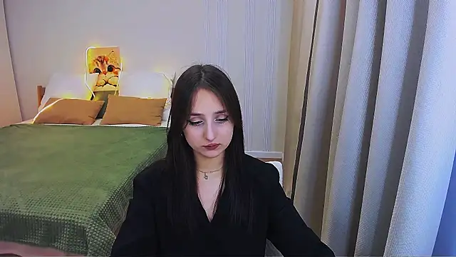 Snapshot of JulietteMonli chatting on June 28, 7:31 pm JulietteMonli online show from June 28, 7:31 pm