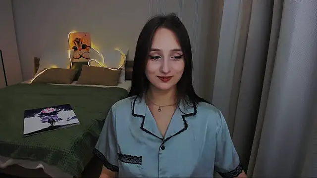 Snapshot of JulietteMonli chatting on June 29, 7:14 pm JulietteMonli online show from June 29, 7:14 pm