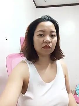 Snapshot of jhenbigmelon chatting on June 11, 7:39 am jhenbigmelon online show from June 11, 7:39 am