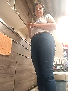  Madison queen  online show from May 10, 6:57 pm