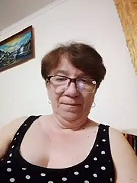 Snapshot of KetQueen101 chatting on May 14, 8:15 pm KetQueen101 online show from May 14, 8:15 pm