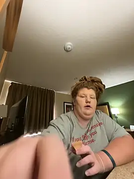 Strawberry256123 online show from April 27, 6:17 pm