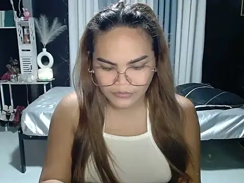 Snapshot of Kendallfoxx chatting on June 19, 10:08 am Kendallfoxx online show from June 19, 10:08 am