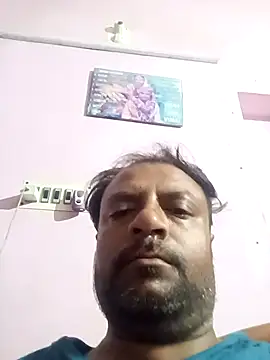 Snapshot of jiyahotty chatting on April 25, 10:18 pm jiyahotty online show from April 25, 10:18 pm