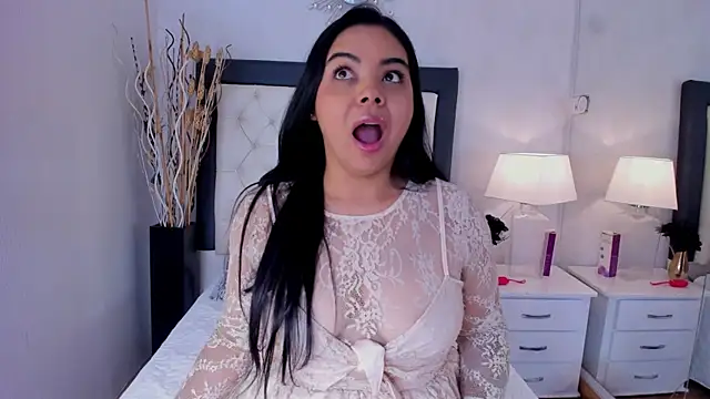 Gaby Herreraa online show from May 19, 11:55 pm
