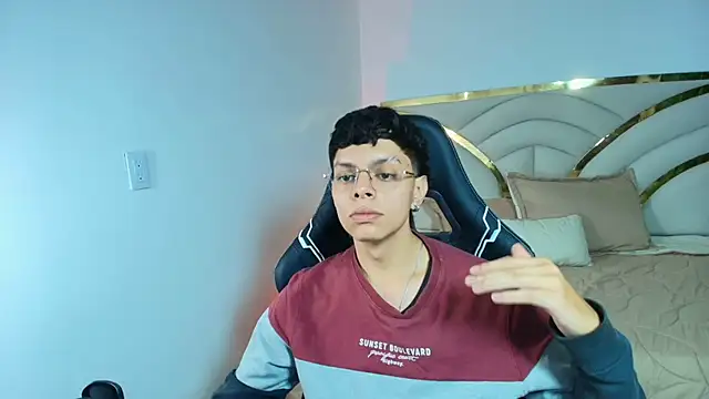 Milo Storm online show from April 27, 12:14 pm